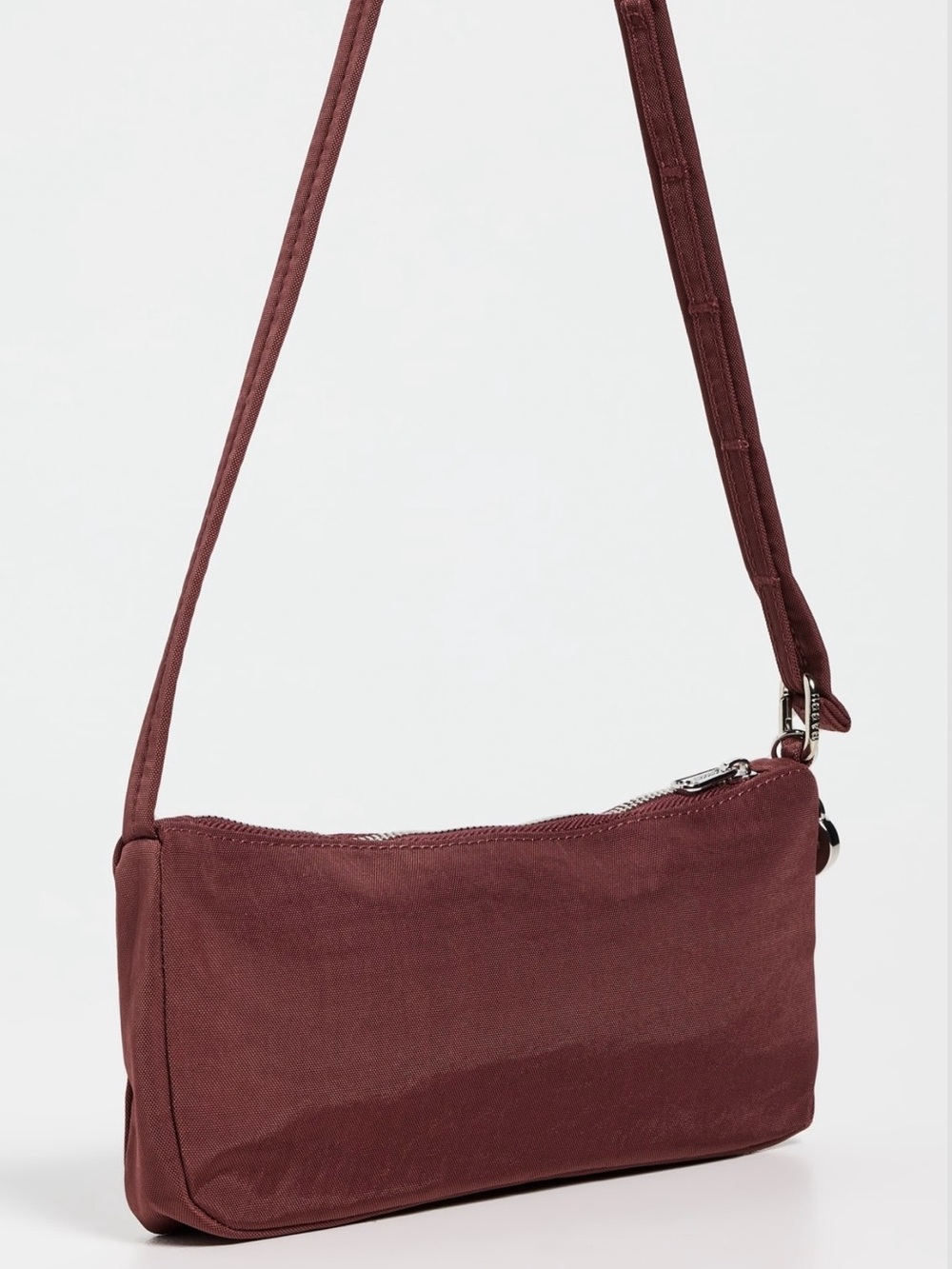 BAGGU Nylon Pochette in Mahogany - Picture 5 of 7